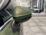 細部までこだわりぬかれたエクステリアデザイン。ドアミラーからもAudiの上質さが感じられます。