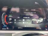 大きく見やすいメーター類!現在の燃費もここで確認できます。