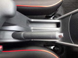 トヨタ認定中古車保証付!(1年間、距離無制限 HV車はHV保証付) 別途延長保証もご用意しております♪ ぜひ現車を確認にご来店ください