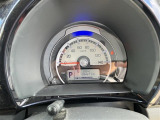 知識と経験が豊富な国家資格整備士が常駐しています。車両の細部まで見逃さない確かな技術でメンテナンスを行うため、点検・修理・整備のすべての工程において高い信頼感を提供しています。