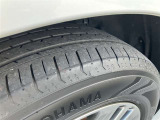 サイズ:225/60R18、2023年製