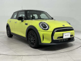 MINIならではの楽しさと、ガソリンエンジンならではの軽快で気持ちの良い走りをお楽しみいただけます。