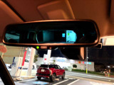 自動防眩ルームミラー!カメラボタンを押すと左側とナビ画面にに360度カメラが起動します!