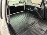 シートが倒せて荷物も楽々
