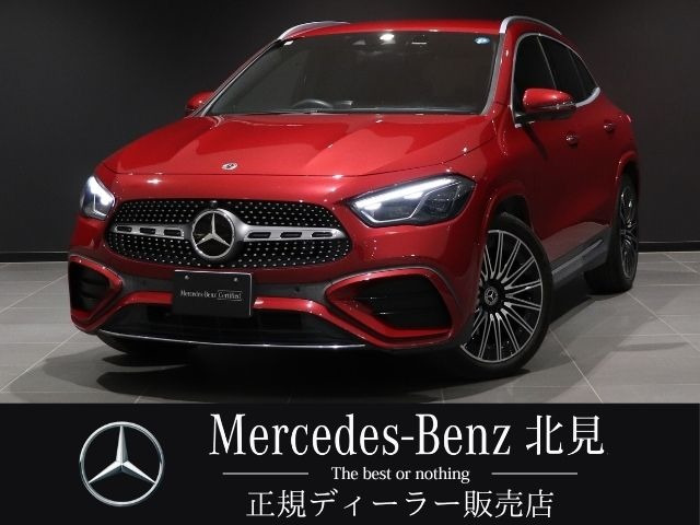 GLAクラス GLA200d 4マチック AMGラインパッケージ 4WD