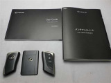 取説・メンテナンスノート・スマートキー・カードキーの4点セットです。