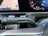 初年度登録から3年間は新車保証(メルセデスケア)を継承して、ご利用になれます。メルセデスケアは一部消耗品や、定期点検までも保証対象となりますので、保証が広範囲です。※詳しくはスタッフまでお問合せ下さい