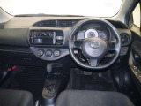 ヴィッツ 1.3 F 4WD 