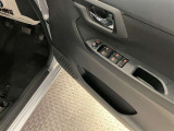 全席パワーウインドウになります
