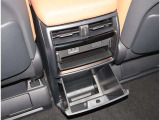 ☆TOYOTAディーラーだけのお取扱い、クレジット&自動車保険をセットにした《カップるプラン》のお取扱をいたしております。詳しくはスタッフまでお問い合わせ下さい。