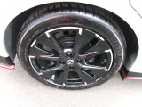 NISMO 2WD専用17インチアルミホイール。