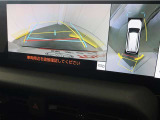パノラミックビューモニター付き◎前後左右のカメラ映像で駐車をサポート!障害物をいち早く確認。