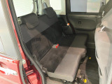 品質には自信があります!ハッピーの品質・キレイなお車をお届けさせていただきたい!そんな気持ちでキレイに仕上げております。フロアマットなどの清掃はもちろん、シート下なども徹底的に清掃しております。