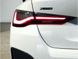 BMWのオートライトは積極的にライトをつけることにより、自車の存在を周囲に向けアピールいたします。それは安全性への配慮でもあります。