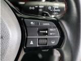 アダプティブクルーズコントロール設定スイッチ  予め設定した速度で定速走行。先行車に近づいたら、システムが先行車との距離や速度差を測定し、自動的に加減速。ちょうどいい距離でついていきます(^^)v