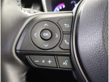 運転中でも手元で操作できます。