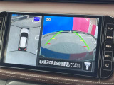 アラウンドビューモニターです。これで車庫入れもラクラク。