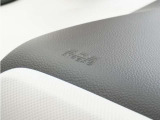 ◆助手席エアバッグ◆身を守る為に必要なエアバッグが助手席に装備されています。