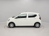 当社では全車、納車前にサービス工場で12ヶ月点検相当の整備を実施しております。そこで確認された不具合箇所は修理しておりますのでご安心下さい。また納車後お気になる点がございましたら気軽にご相談ください。