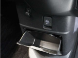 この度は当店の車両を御覧頂きましてありがとうございます。当店の販売車両はそのほとんどが自社での下取り車とデモカー(展示、試乗車)から構成され、安心してご購入いただけます。