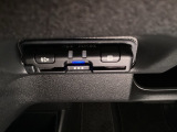 ビルトインタイプの【ETC】で見た目もスッキリ。高速道路の利用にとても便利です。