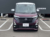 日産カーライフ保険『ニカホ』は、当社で自動車保険へご加入いただいた方にしか付かない『3つの特典』がございます。詳しくは営業部員へお尋ね下さい。
