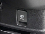 ◆12V電源ソケット◆スマートフォンの充電等にも便利な電源ソケット!使いやすい場所に装備されています。