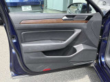 点検整備ご納車前にCertified Pre-Owned独自の「点検チェック項目シート」により、部品や機能に関する全71項目もの厳しいチェックを実施します。