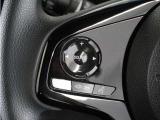 ◆オーディオリモコンスイッチ◆視点をそらすことなく、ボリューム調整・オーディオソース切替・選曲の操作が可能に。安全運転にひと役買います♪