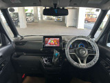 運転席からの視界もとても良好です!