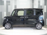 整備代金を車両本体価格に含んでおります。法定点検整備または定期点検を実施し、点検記録簿を発行致します。
