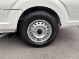 タイヤの山はバッチリあります