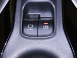 電動パーキングブレーキを装備しております。
