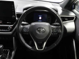 各操作スイッチなどもハンドルから手を放すことなく操作可能で安全運転に支援いたします!