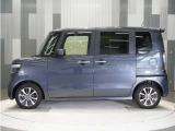 整備代金を車両本体価格に含んでおります。法定点検整備または定期点検を実施し、点検記録簿を発行致します。