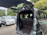 荷室