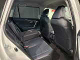 豊富に在庫を取り揃えています。 軽自動車からミニバン、セダン、SUV、話題のハイブリッド車などなど続々入荷中です!