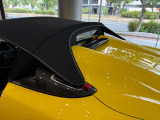 全車室内にて展示しております。雨天時でもお気軽にご来場くださいませ。