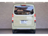 当店の展示車は、プロの業者にボディーの磨き、ルームクリーニングを依頼していますので、とてもきれいです!!ぜひ、見にいらしてください!