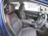 乗り降りしやすい運転席&フロアマット付き♪◎掲載後すぐに販売が決まってしまう場合もございますのでご来店前にお電話でご予約を頂ければ幸いです。