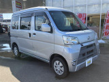 販売・買取・整備・保険・アフターケアまで、カーライフに必要なすべてをトータルサポート。車に関することを一括してお任せできるため、長く快適なカーライフをサポートさせていただきます。