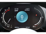 世代ごとに変わって来てはいるものの、ベースは丸形メーターが基調です。高いデザイン性を追求した結果がこのデザイン!