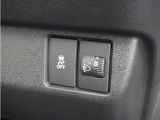 ◆横滑り防止装置◆コーナーリング時の横すべりを抑える機能と、車両の急激な挙動変化を抑える機能で、安定した走行を実現しています。運転に安心とゆとりが出来ます。