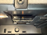 ◆ETC/ETC車載器を装備。セットアップもお任せいただければ、ご納車後はカード挿入しすぐに遠出も楽しめます