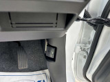 お問い合わせはメール・電話にて受け付けております。電話は営業時間内のみとなりますのでご了承下さい。