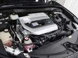 M20A-FXS型 2.0L 直4 DOHCエンジンと3NM型 交流同期電動機のハイブリッドシステム搭載、FF駆動です。