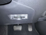 ETC付きです。高速道路料金所での小銭の出し入れや雨天時における窓の開け閉めなどの煩わしさが解消できます。料金所の通過もスムーズで快適ですよ。