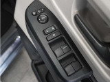 ◆パワーウィンドウスイッチ◆運転席から全席の窓の開閉操作を行うことが出来いつでも換気ができます!