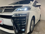 LEDヘッドライトです。デザイン性がよくとても明るいので、夜間の走行や悪天候でも安心です。しかも長寿命!