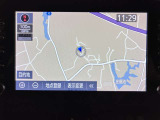 ディスプレイオーディオ搭載車です(T-コネクトナビ)!Bluetoothも付いていますし、フルセグでテレビも視聴出来ます(フルセグテレビ機能のご利用は別途お手続きが必要になる場合があります)